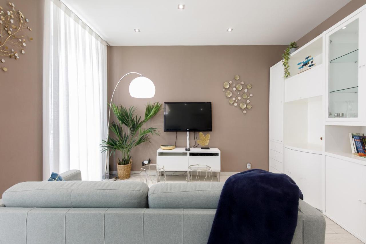 Beautiful 3 Room-flat Near Palais Appartamento